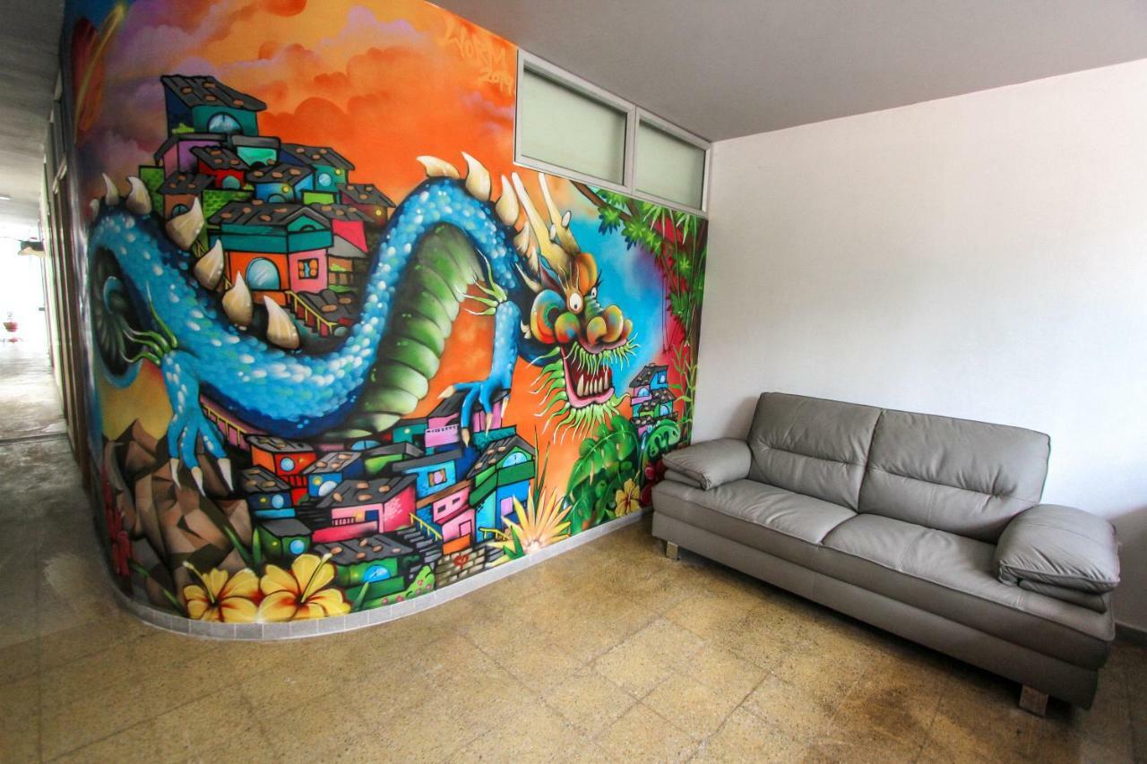 Hotel Casa Tuvia Medellín Zewnętrze zdjęcie